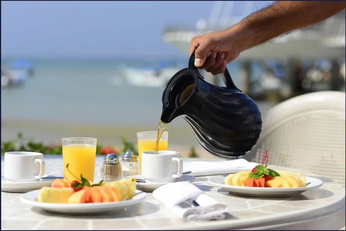 ***  Hotel Delfin Vista Pier Beach Front Puerto Vallarta Mexico