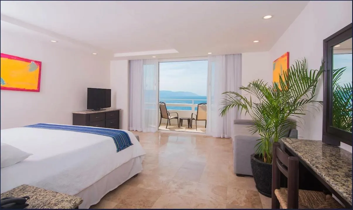 Hotel Delfin Vista Pier Beach Front Puerto Vallarta