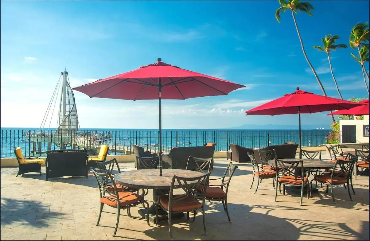 Hotel Delfin Vista Pier Beach Front Puerto Vallarta