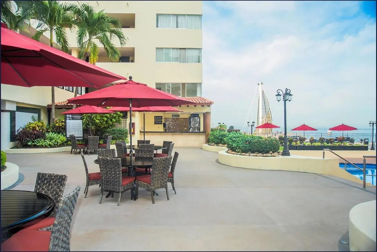 Hotel Delfin Vista Pier Beach Front Puerto Vallarta